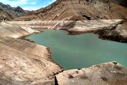 تهران تخلیه نمی‌شود، جمعیت "خودبه‌خود" کوچ می‌کند! راه حل بحران فقط مدیریت مصرف و اصلاح رفتار آبی مردم است؟