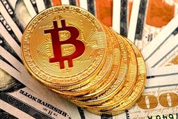 انفجار یا سقوط؟ شوک بزرگ در انتظار بیت کوین در ۱۰ دی!