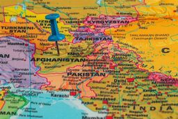 زلزله در ژئوپلیتیک منطقه: پاکستان، افغانستان را دور می‌زند!