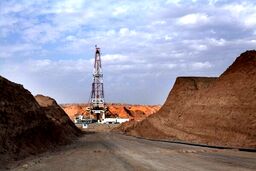 افشاگری تکان‌دهنده: چرا سرمایه‌های بانکی در پروژه‌های ملی گروگان گرفته شده‌اند؟
