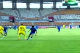 شوک بزرگ به استقلال خوزستان: پنالتی صد در صد را ندیدند!
