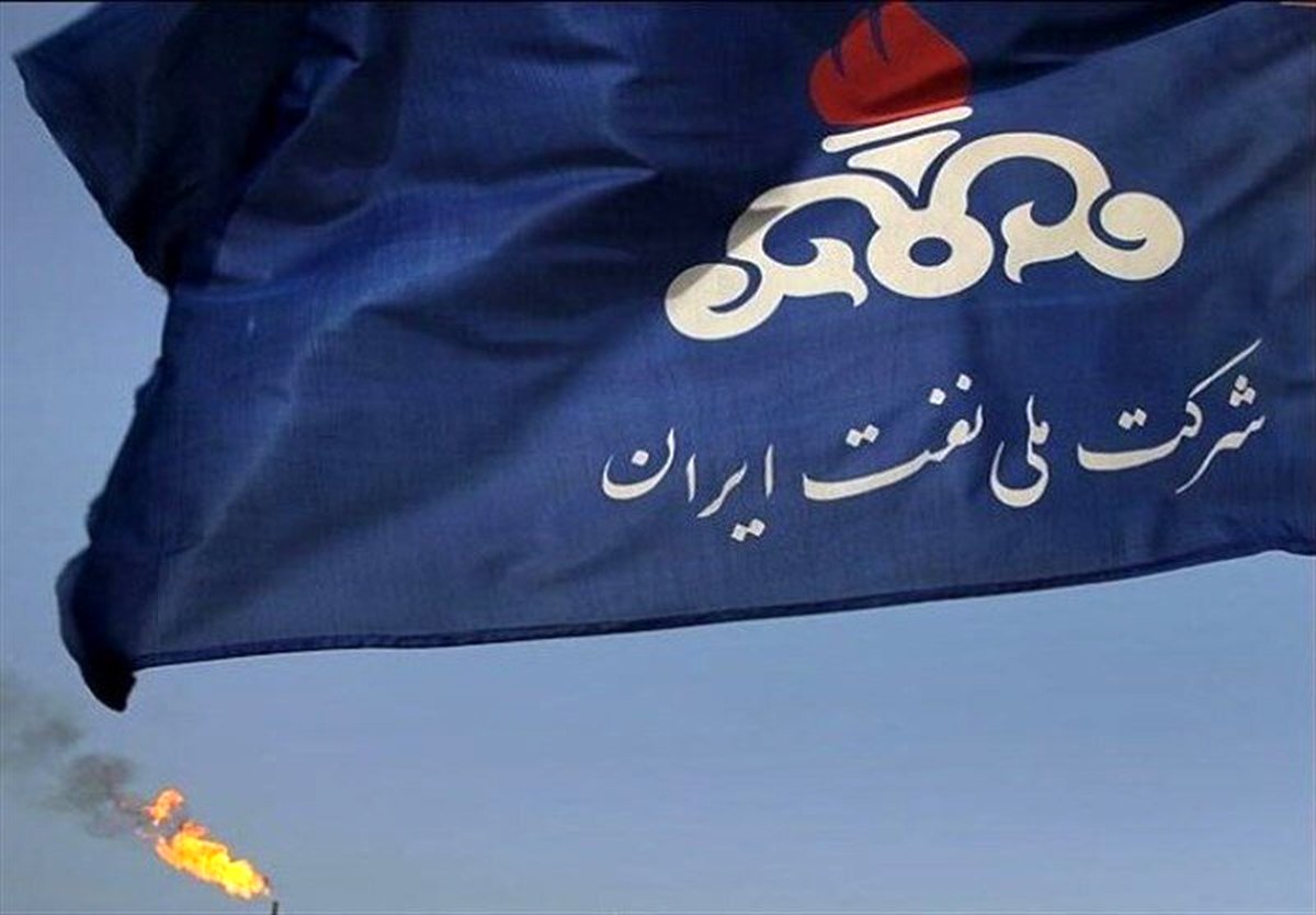 چاقوی مالیات، گلوی صنعت نفت را درید: چه کسانی سود می‌برند؟