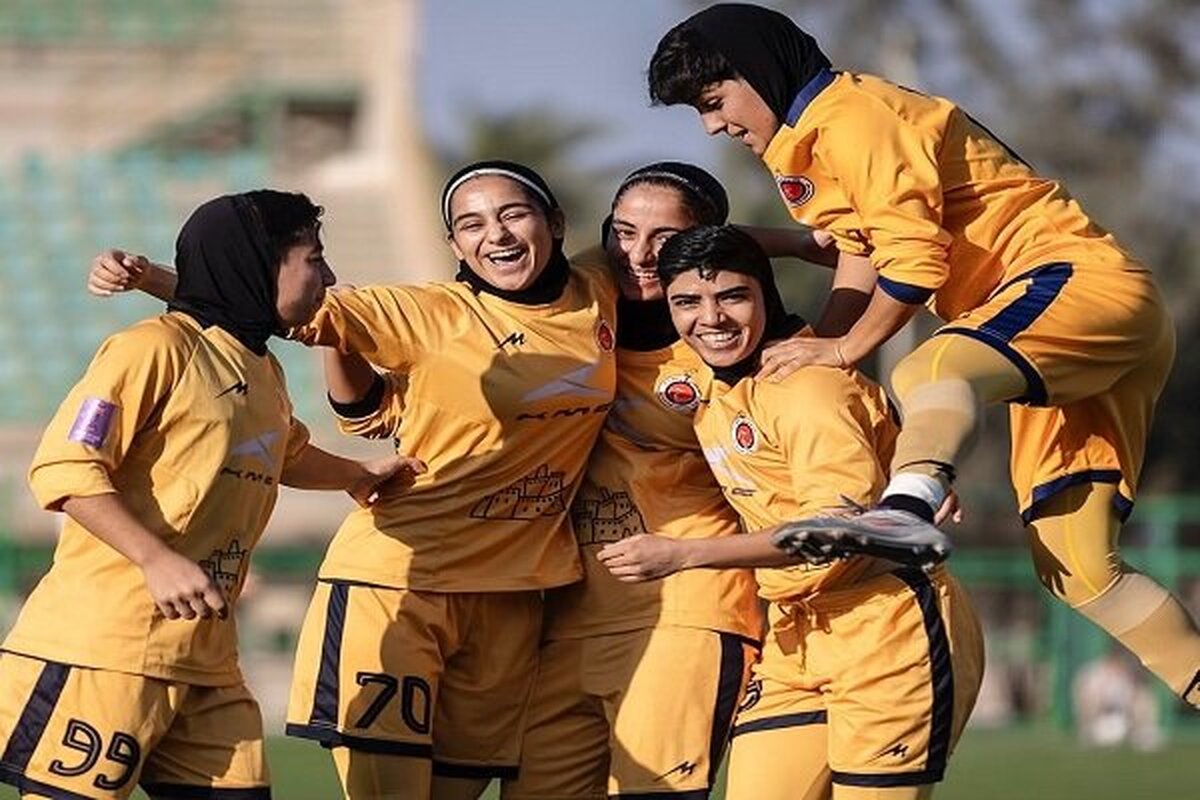 فاجعه فوتبال زنان ایران: قهرمانی‌های سریالی، تباهی یا افتخار؟