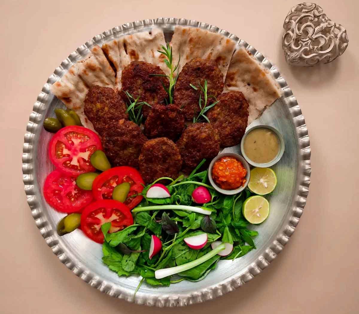 ۱۰ راز خوشمزه شدن کتلت