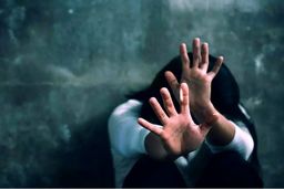 پلیس در جست‌وجوی متجاوزان نقابدار