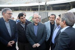 رسوایی در آزادی: بازدید پرحاشیه مسئولان سازمان برنامه از ورزشگاه در آستانه فروپاشی!