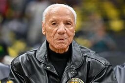 مرگ شوکه‌کننده اسطوره NBA: جهان بسکتبال در سوگ فرو رفت