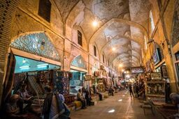پایان یکه‌تازی دولت در اقتصاد؟ واگذاری «اجباری» کلید بخش‌هایی از اقتصاد به بازار!