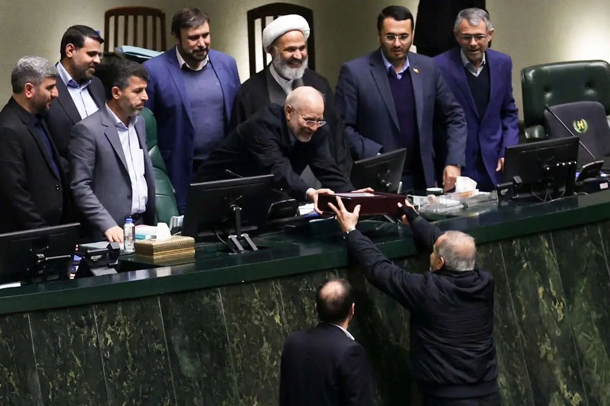 سازمان برنامه دست به تیغ برد: ۷۰ ردیف بودجه‌ای حذف، ۶۰ ردیف زیر ذره‌بین!