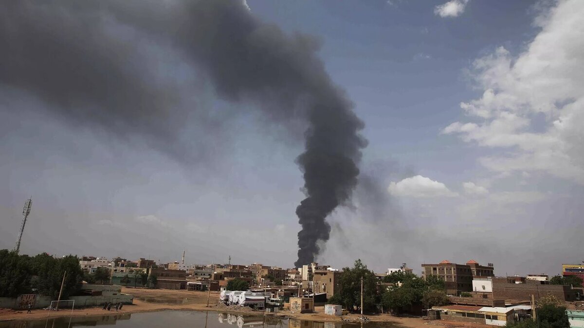 وحشت در سودان: ۵۰ هزار نفر گریختند، ۲ پهپاد سرنگون شد! (ویدئو)