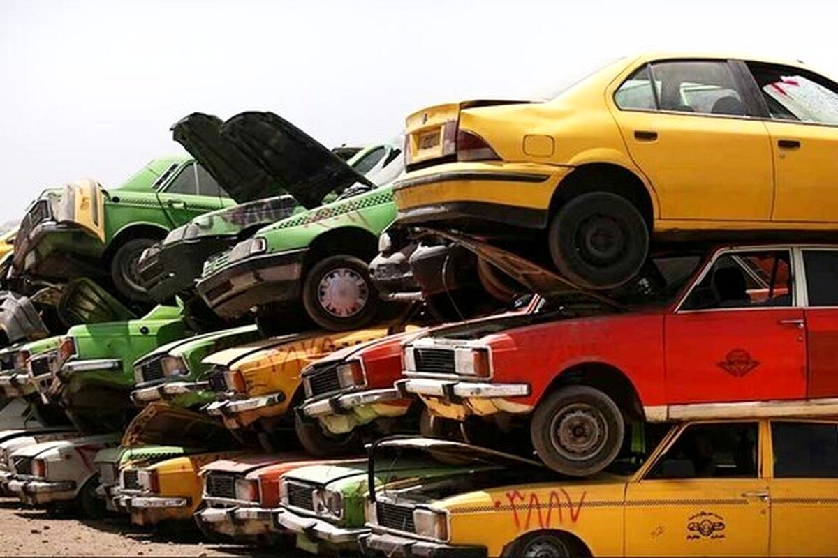 ۸ میلیون خودروی فرسوده در ۵ سال؛ هشدار بحران آلودگی و بنزین!