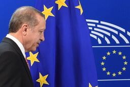 اردوغان دوباره اروپا را مسحور کرد؟ افشای ۷ باج‌خواهی پنهان در نزدیکی مجدد!