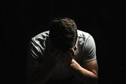 ازدواج شوم مرد جوان با زن مجازی