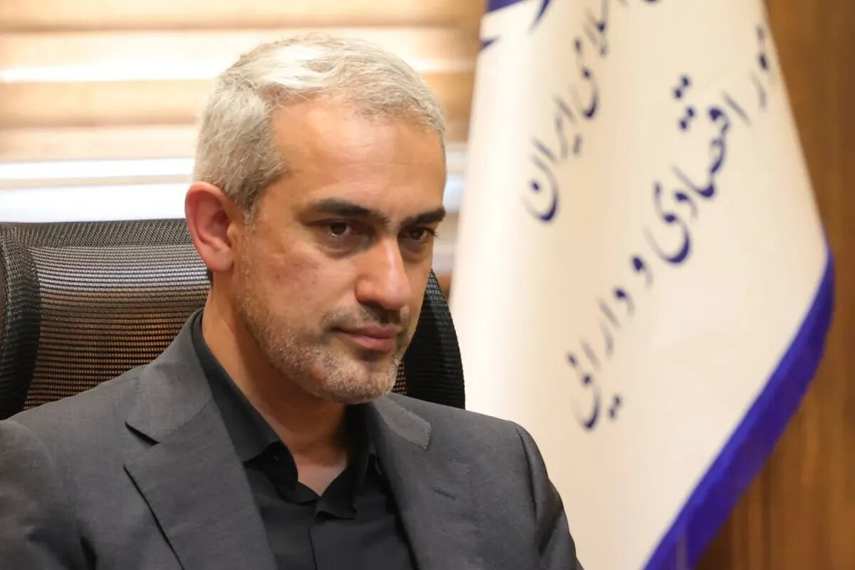 شوک بزرگ وزیر اقتصاد: تقسیم "عادلانه" شغل‌ها؛ واقعیت یا تنها یک ادعا؟