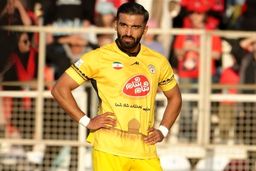 مدافع فجر: «قربانی وقت می‌گذارد، توقعتان را کم کنید!»