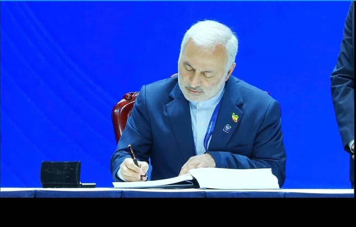 عراقچی در تبریز چه می‌کند؟ دیپلماسی یا باج‌دهی استانی؟
