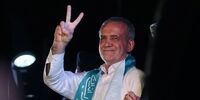 لقب تازه روزنامه اطلاعات به آقای رئیس جمهور!
