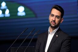آذرجهرمی عذرخواهی کرد، چون …