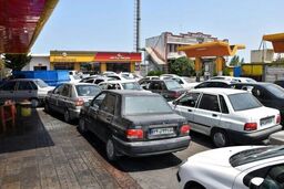 سرگردانی مسافران شمال / بنزین نیست، همین جا بمانید
