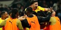 ۵ هیچ! معجزه تاریخی صدرنشینی را از چنگ پاریس درید!