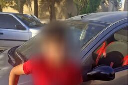رانندگی کودک ۱۲ ساله با پژو ۲۰۶! + عکس