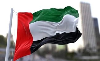 خاندوزی: نباید به درهم و مسیر قبلی تجارت با امارات وابسته بمانیم