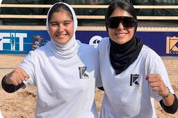 فرحبدنیا و حیدری: قهرمانی جنجالی که تنیس ساحلی جام خلیج فارس را دگرگون کرد!