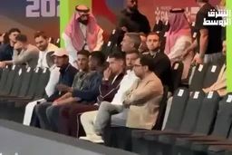 فاش شد: رونالدو در میانه مسابقات پدل، بی‌قرار تماشای بازی النصر! (عکس)