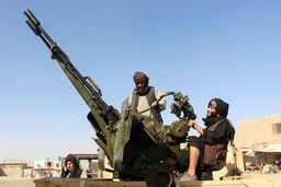 افغانستان و پاکستان در آستانه توافق تاریخی صلح؟ واکنش‌ها به مذاکرات پشت پرده 
