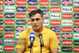 خلیفه‌اصل: باخت به گل‌گهر، ارزش ستاره‌های استقلال خوزستان را پایین نمی‌آورد!