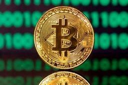 هشدار بلومبرگ: نوامبر، قبرستان بیت‌کوین؟ سقوطی بی‌سابقه در راه است!