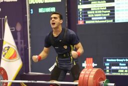 جهان در بهت و حیرت: وزنه‌بردار ایرانی رکورد دنیا را "نابود" کرد!