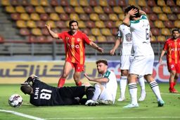 شوک بزرگ: جنجال کارت قرمز 'مرد سبیلو' و یک بیداری معجزه‌آسا در جنوب جدول!