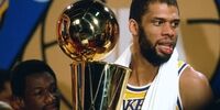 ستاره NBA در سنگ کاغذ قیچی غوغا کرد: باورنکردنی!
