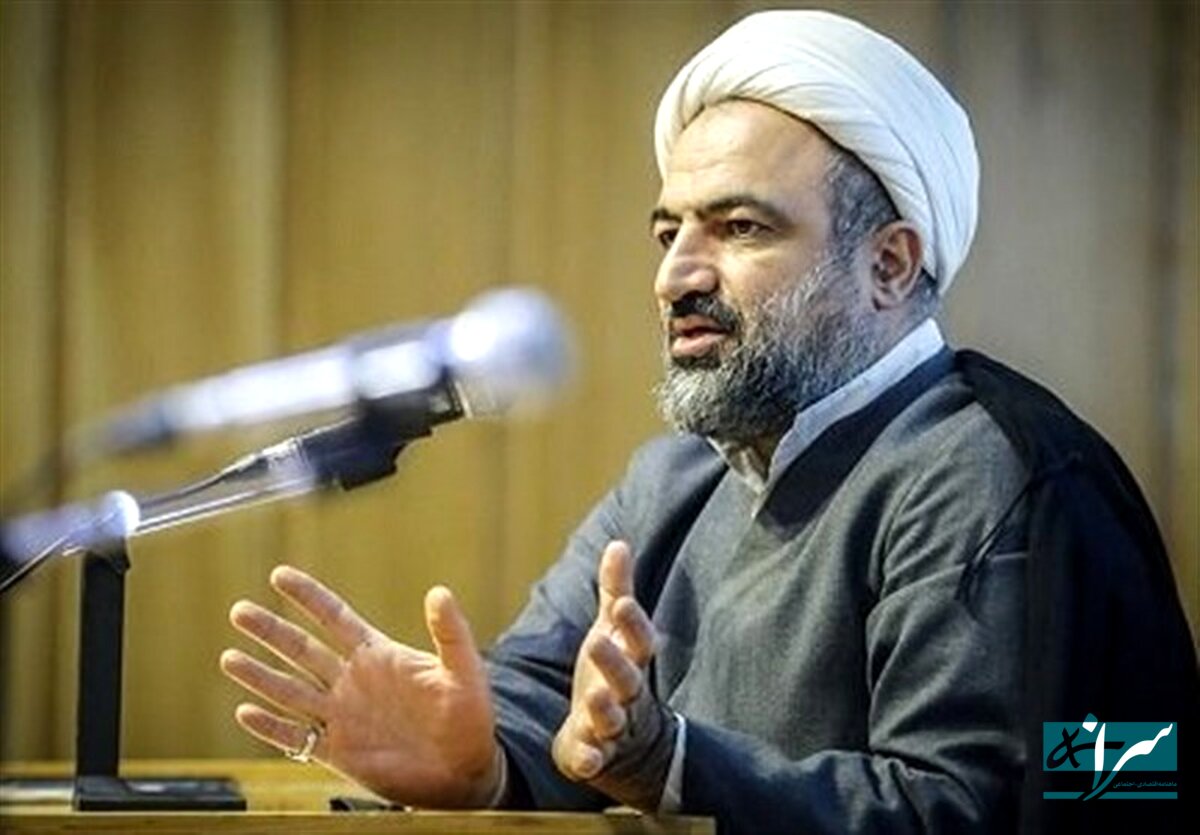 رسایی: فرزند عارف دارای تابعیت دوگانه است