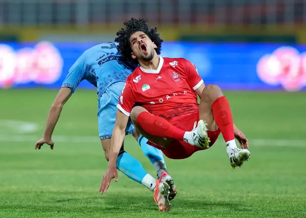 شوک در فوتبال ایران: فرمان بی‌سابقه فرزین؛ دریبل زدن برای تیکدری ممنوع شد!