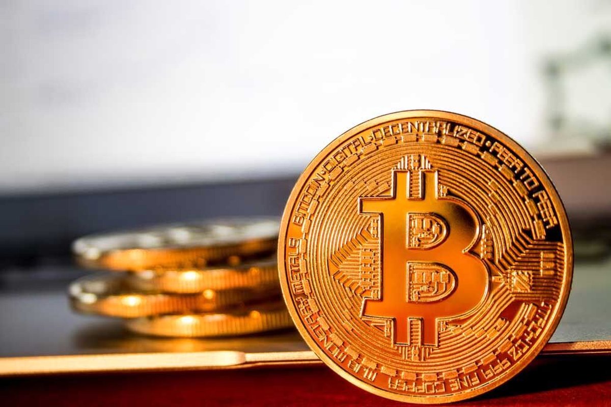 شوک بزرگ به بازار بیت کوین! قیمت امروز، ۳ دی ۱۴۰۴، تمام پیش‌بینی‌ها را بهم ریخت!