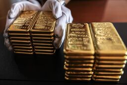 طوفان در بازار جهانی / پیش‌بینی وحشتناک قیمت طلا تا پایان سال