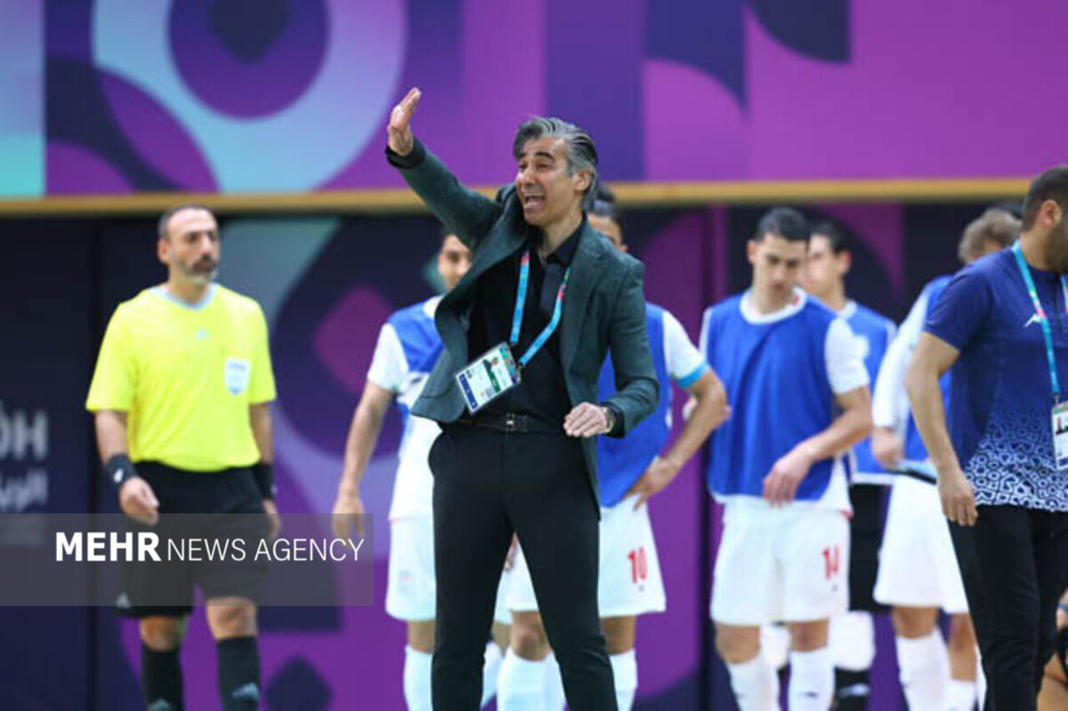شمسایی: داور گند زد! / هیچ چیز جز پرچم ایران مقدس نیست
