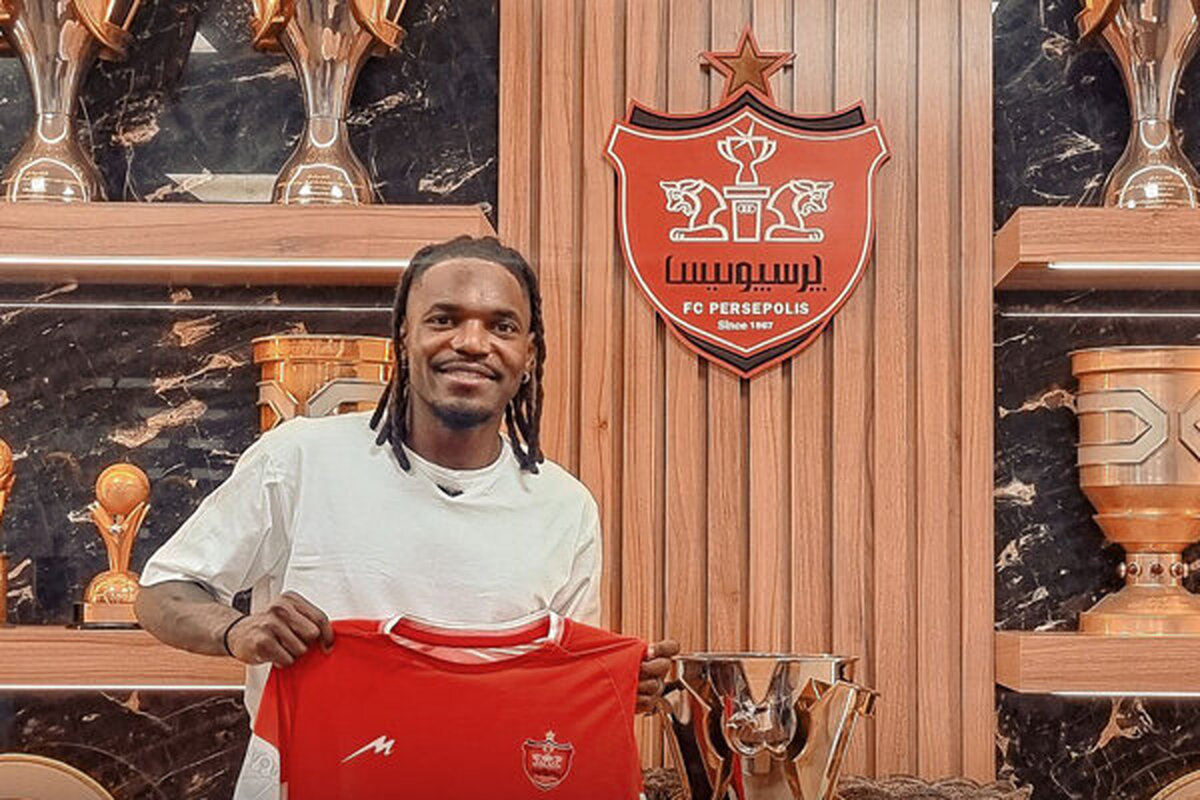 بمب خبری: ۳۵۰ هزار دلار سود پرسپولیس از دل انتقال جنجالی