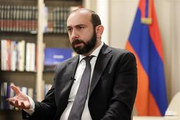 هشدار میرزویان: قانون اساسی ارمنستان خط قرمز مذاکرات با باکو است!