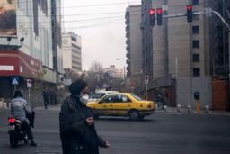 اتفاق ماورایی در بندرانزلی / سقف کاذب خانه ها سیاه شد!