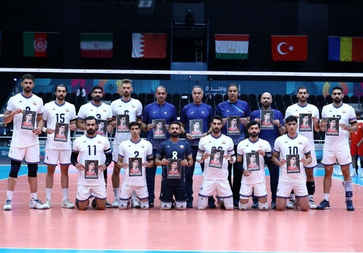 والیبالیست‌های ایران چگونه قهرمانی را فراموش کردند؟ راز ادای احترام غافلگیرکننده به صابر کاظمی!