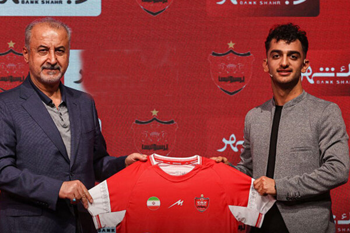 انفجار بمب در پرسپولیس: ستاره رفتنی شد اما استقلال خط قرمز اوست!