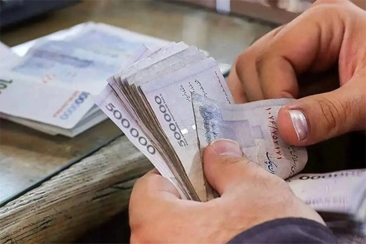 فوری و جنجالی: حقوق کارمندان زیر و رو می‌شود؟ افزایش ۲۰ تا ۴۳ درصدی در انتظار تایید مجلس!